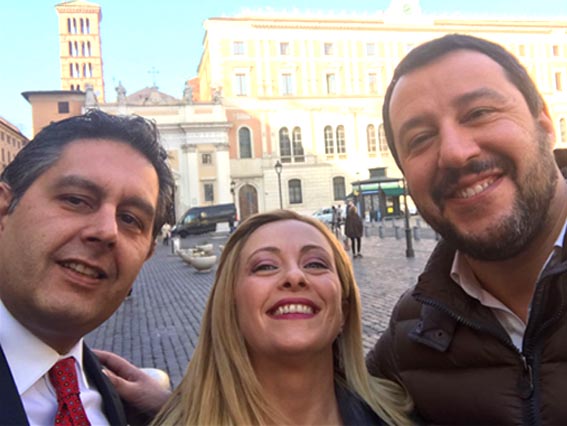 Matteo Salvini della Lega con Luigi Di Maio del Movimento 5 Stelle