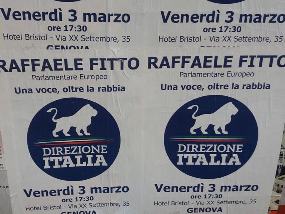 I amnifesti comparsi a Genova